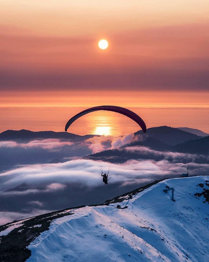 Paragliding